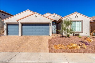 3660 Toscanella Ave in Henderson, NV - Building Photo