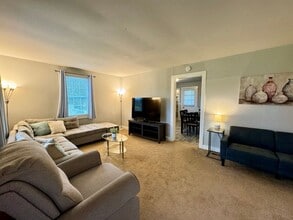 1124 Iron Mill Rd in Baskerville, VA - Building Photo - Building Photo