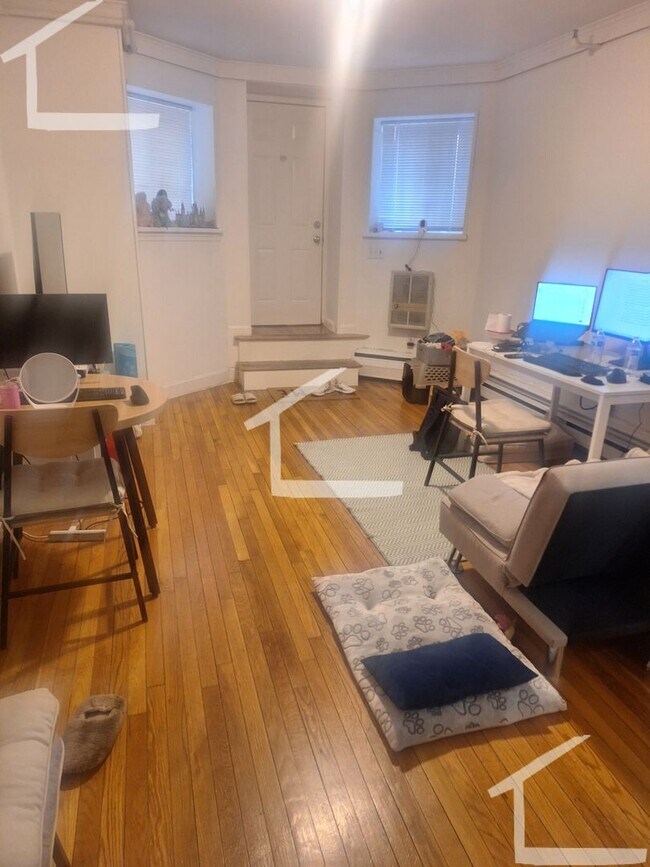 property at 529 Marlborough St