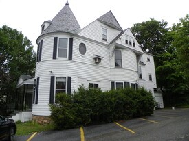 96 S Union St, Unit Apt. B in Burlington, VT - Building Photo