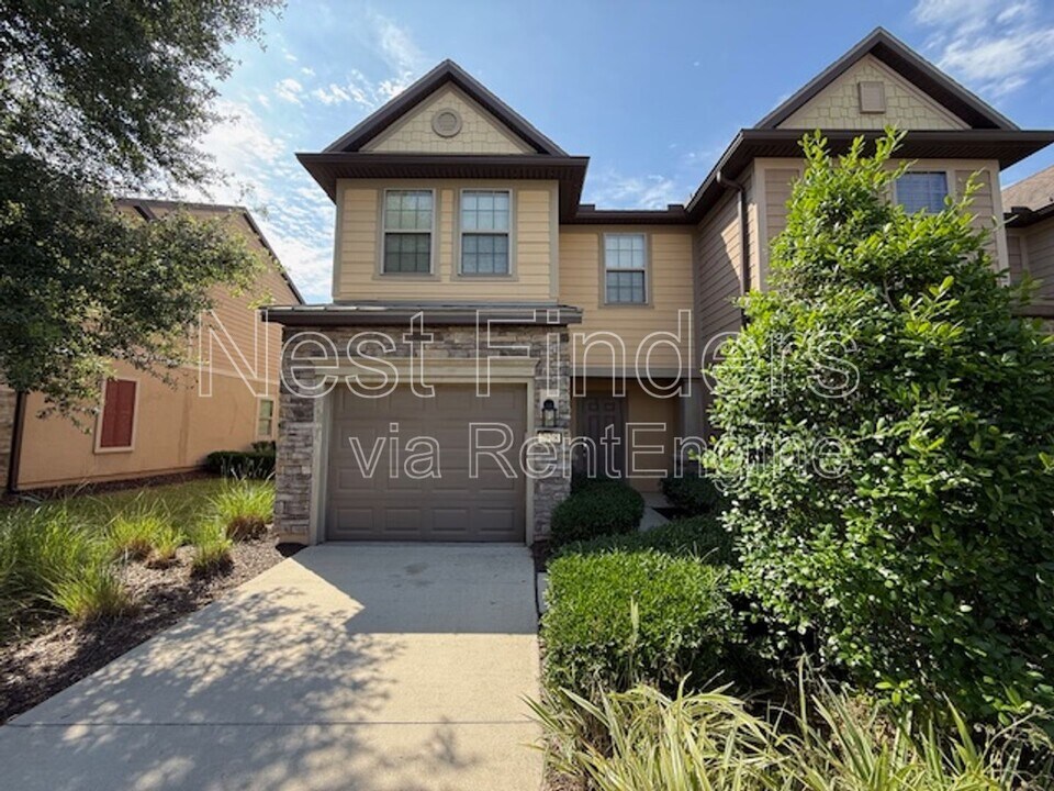 7028 Buroak Ct in Jacksonville, FL - Building Photo