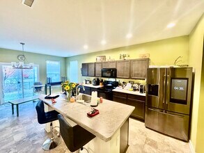 13238 N Lndg Cir W in Camby, IN - Building Photo - Building Photo