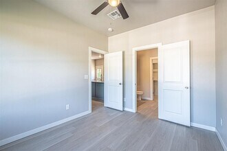 2106 Willow Pl in Blackwell, OK - Building Photo - Building Photo