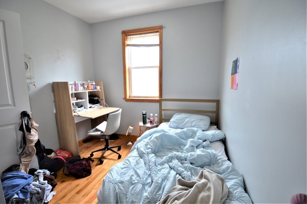 170 Putnam St, Unit 2 in Boston, MA - Building Photo