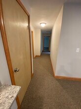 5 Breakneck Hill Rd in Southborough, MA - Building Photo - Building Photo