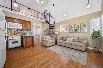 27016 FM2978 in Magnolia, TX - Foto de edificio - Building Photo