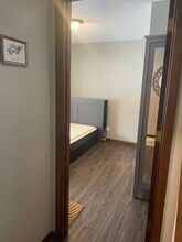 5665 Wood Duck Cir, Unit Main level in Excelsior, MN - Building Photo - Building Photo