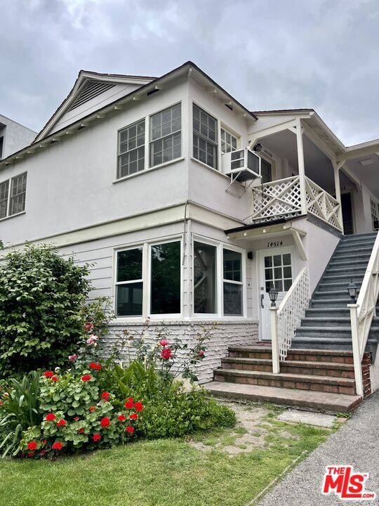 property at 14516 Benefit St