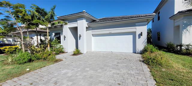 17507 SW 41st St in Miramar, FL - Foto de edificio