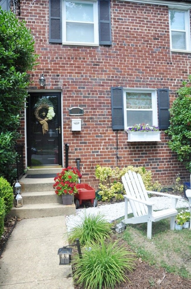 property at 231 Aspen St