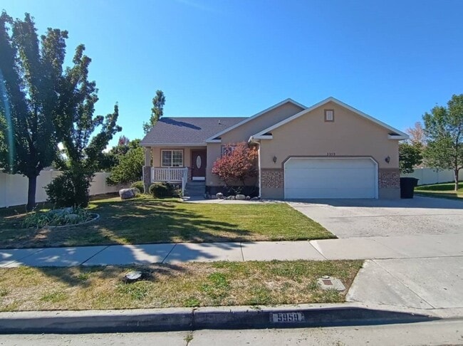property at 5959 Moon Shadow Dr