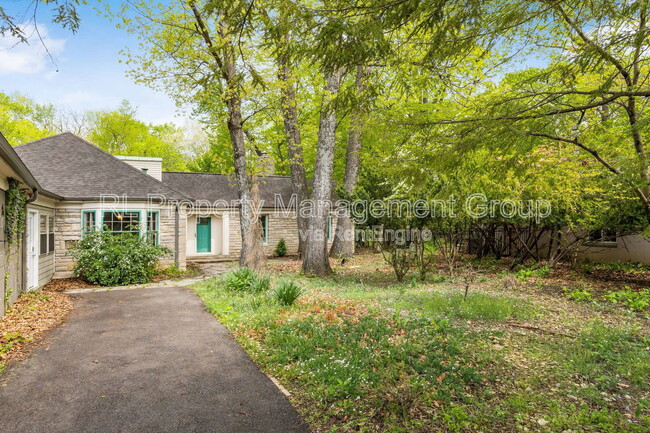 property at 413 Walhalla Rd