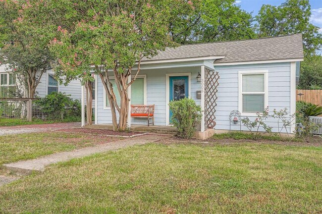 3005 E 18th St in Austin, TX - Building Photo - Building Photo