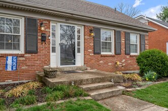 653 Mt Vernon Dr in Lexington, KY - Building Photo - Building Photo