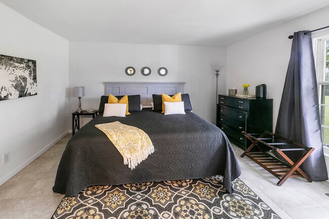 property at 5267 Fountainhead Ln