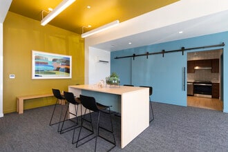 Altura Apartments in Beaverton, OR - Building Photo - Interior Photo