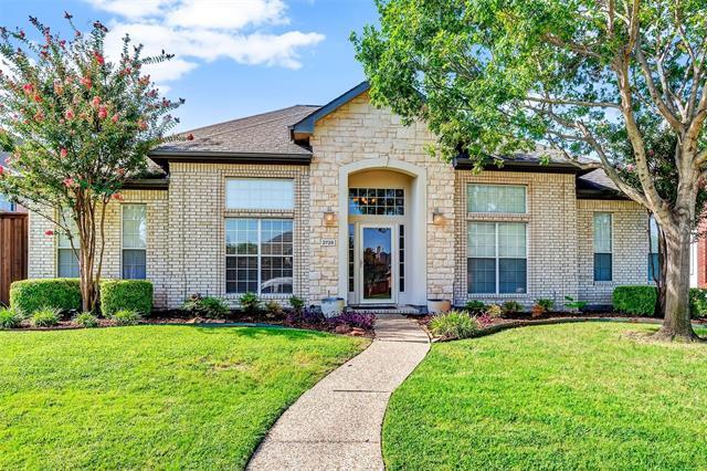 property at 2728 Gull Lake Dr
