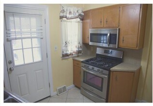 754 E Washington Ave in Bethlehem, PA - Building Photo - Building Photo