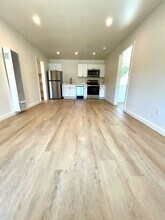 383.5 Lemon St in San Luis Obispo, CA - Building Photo - Building Photo