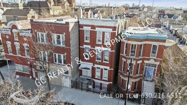 property at 2307 S Leavitt St