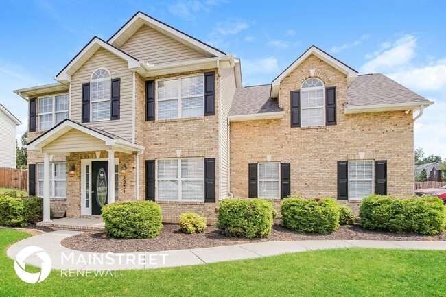 5931 Gray Gables Dr in Knoxville, TN - Building Photo - Building Photo