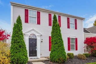 7175 Normanton Dr in New Albany, OH - Building Photo - Building Photo