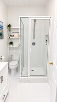 1012 NE 17th Ct, Unit 2 in Fort Lauderdale, FL - Building Photo
