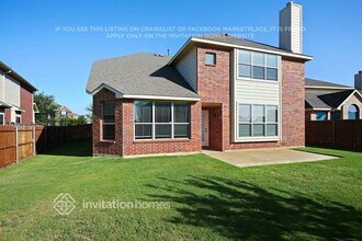 1204 Litchfield Ln in Burleson, TX - Building Photo - Building Photo