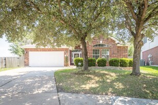 13603 Short Brook Ln in Houston, TX - Building Photo