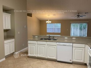 11609 Lake Dr in Leesburg, FL - Foto de edificio - Building Photo