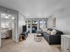 7765 W 91st St in Los Angeles, CA - Building Photo - Building Photo