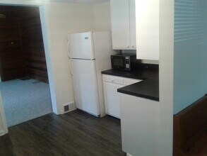 209 E Montgomery Ave in Hatboro, PA - Building Photo - Building Photo