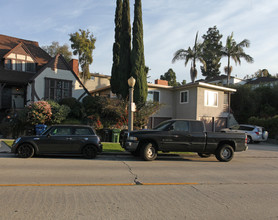 3419 Rowena Ave in Los Angeles, CA - Building Photo - Building Photo