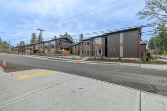 Oliver Bainbridge in Bainbridge Island, WA - Building Photo - Building Photo