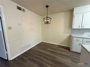 2902 Lake Rd in Killeen, TX - Building Photo - Building Photo