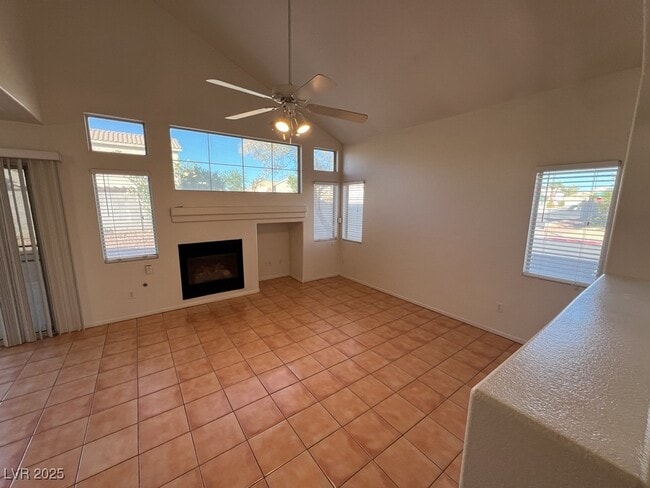 756 Gritty Garnet Ave in Las Vegas, NV - Building Photo - Building Photo