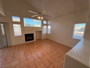 756 Gritty Garnet Ave in Las Vegas, NV - Building Photo - Building Photo