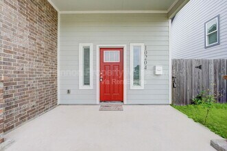 10204 Jessalyn Lane in Houston, TX - Building Photo - Building Photo