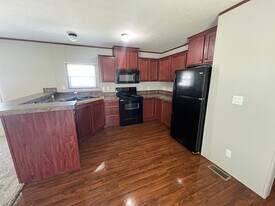 191 Peach St in Hopkinsville, KY - Building Photo