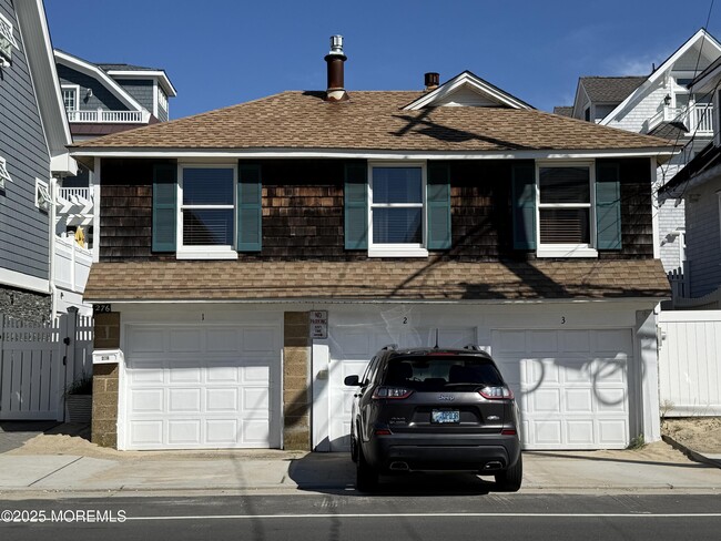276 1st Ave in Manasquan, NJ - Building Photo - Building Photo