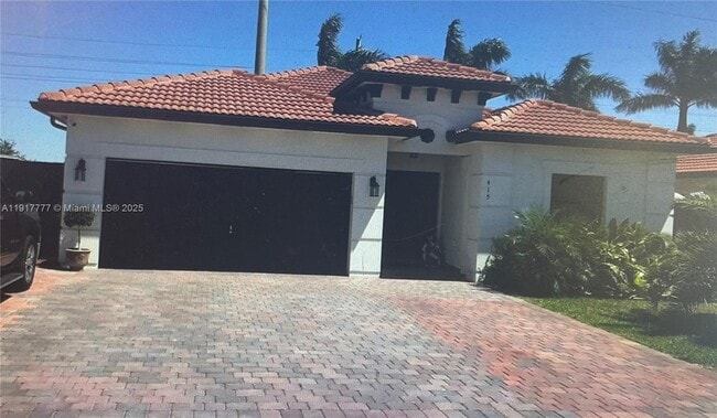 415 SE 17th Ave in Homestead, FL - Building Photo - Building Photo