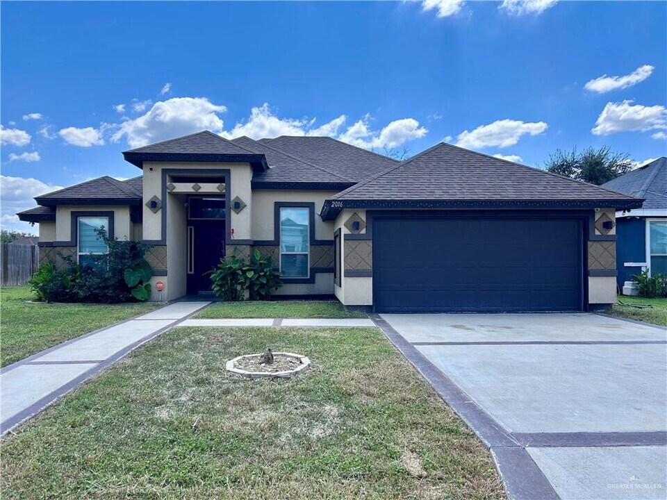 25 Brightwood Ave in Weslaco, TX - Building Photo