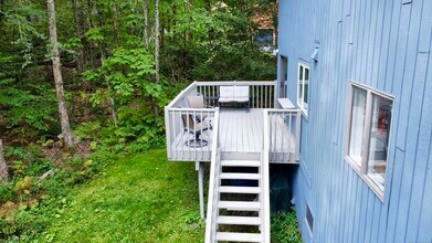 421 E Hyerdale Dr in Goshen, CT - Building Photo - Building Photo