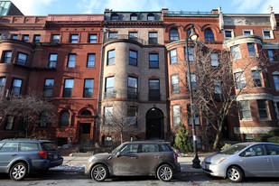 476 Beacon St Apartments