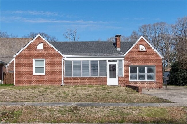 property at 811 Wilbur Ave