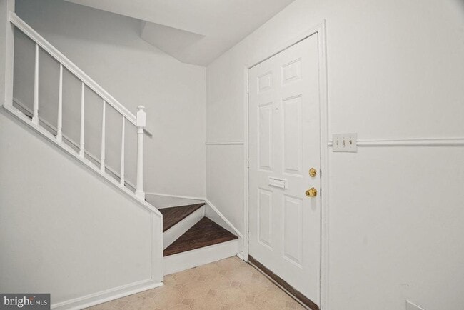 9347 Weathervane Pl in Gaithersburg, MD - Building Photo - Building Photo
