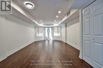 539 Jarvis St in Toronto, ON - Building Photo - Building Photo