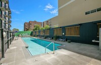 Piedmont Pad Apartments in Atlanta, GA - Foto de edificio - Building Photo