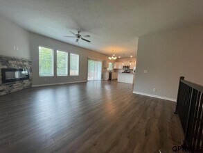 14308 S 19th Cir in Bellevue, NE - Building Photo - Building Photo