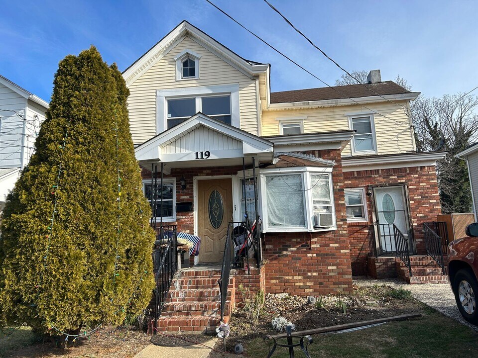 119 7th Ave in Long Branch, NJ - Building Photo